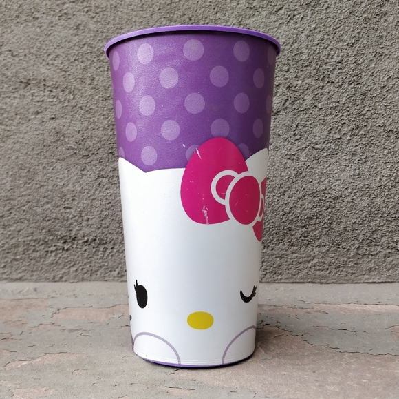 hello kitty large 32oz party cup - Picture 2 of 4